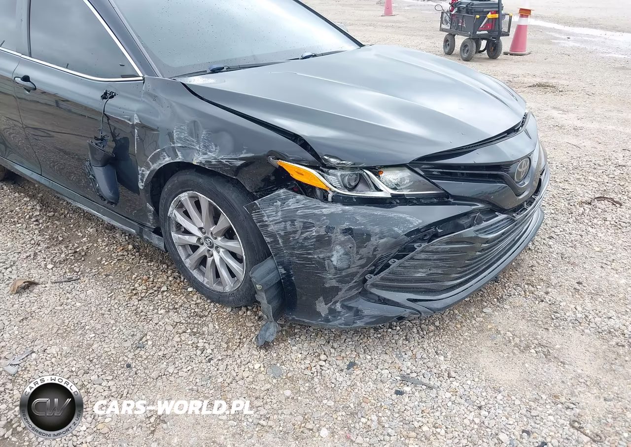 2019 Toyota Camry Le VIN:4T1B11HK5KU216953 - 6
