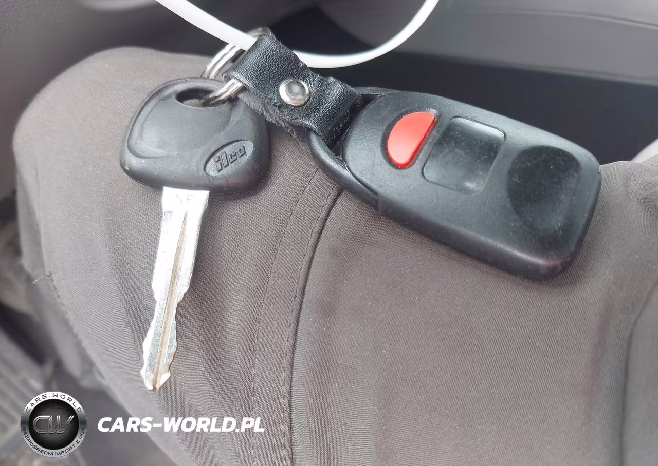 2019 Hyundai Elantra Se VIN:KMHD74LFXKU759069 - 11