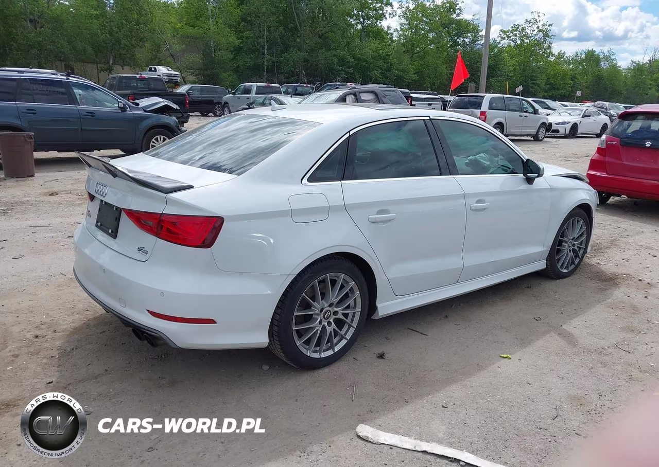 2015 Audi S3 2.0T Premium Plus VIN:WAUBFGFF8F1120415 - 4