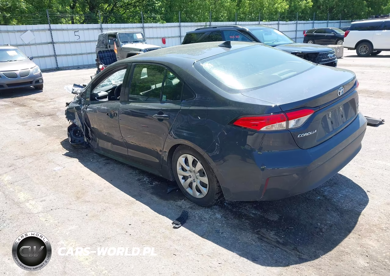 2025 Toyota Corolla Hybrid Le VIN:JTDBCMFEXS3084811 - 3
