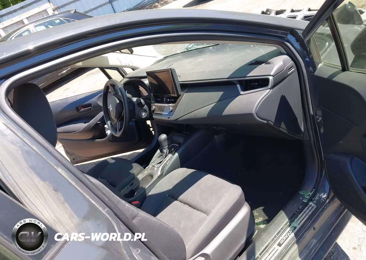 2025 Toyota Corolla Hybrid Le VIN:JTDBCMFEXS3084811 - 5