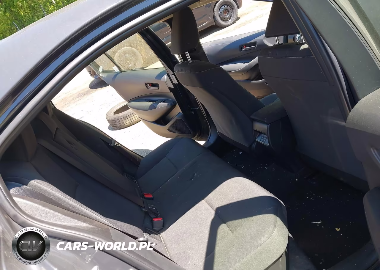 2025 Toyota Corolla Hybrid Le VIN:JTDBCMFEXS3084811 - 8