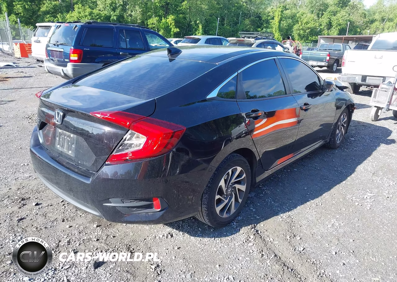 2017 Honda Civic Ex VIN:19XFC2F84HE047268 - 4