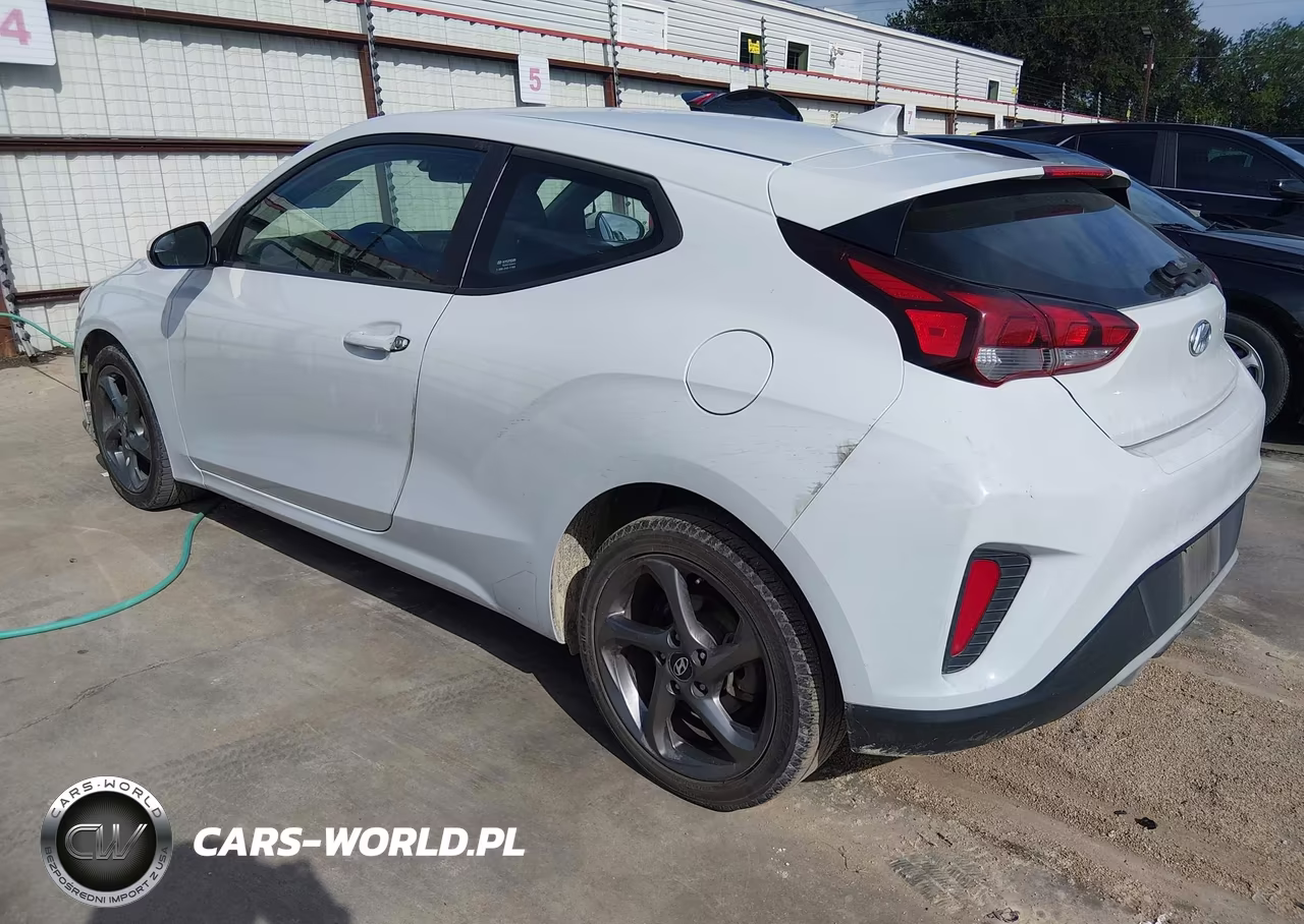2020 Hyundai Veloster 2.0 VIN:KMHTG6AF1LU024606 - 3