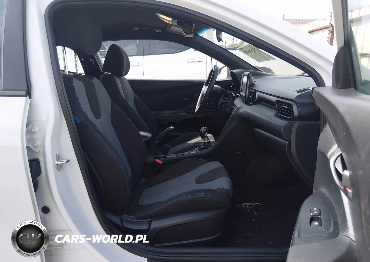 2020 Hyundai Veloster 2.0 VIN:KMHTG6AF1LU024606 - 5
