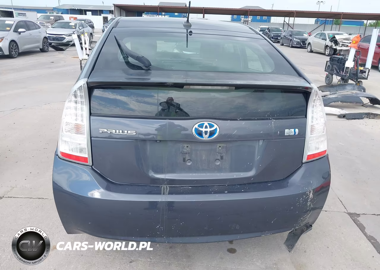 2011 Toyota Prius Three VIN:JTDKN3DUXB1380390 - 17