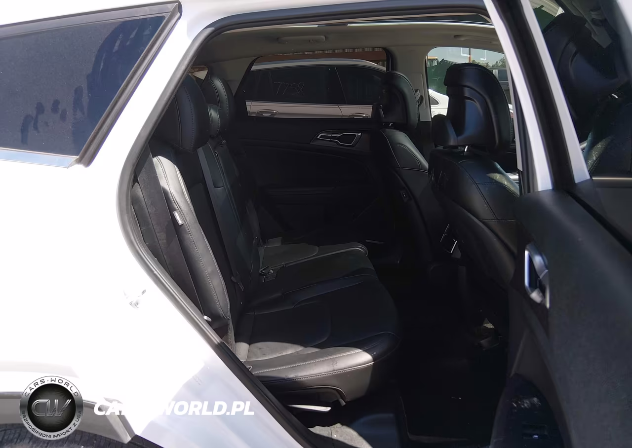 2026 Kia Sportage Ex VIN:5XYK33DF3TG326065 - 8