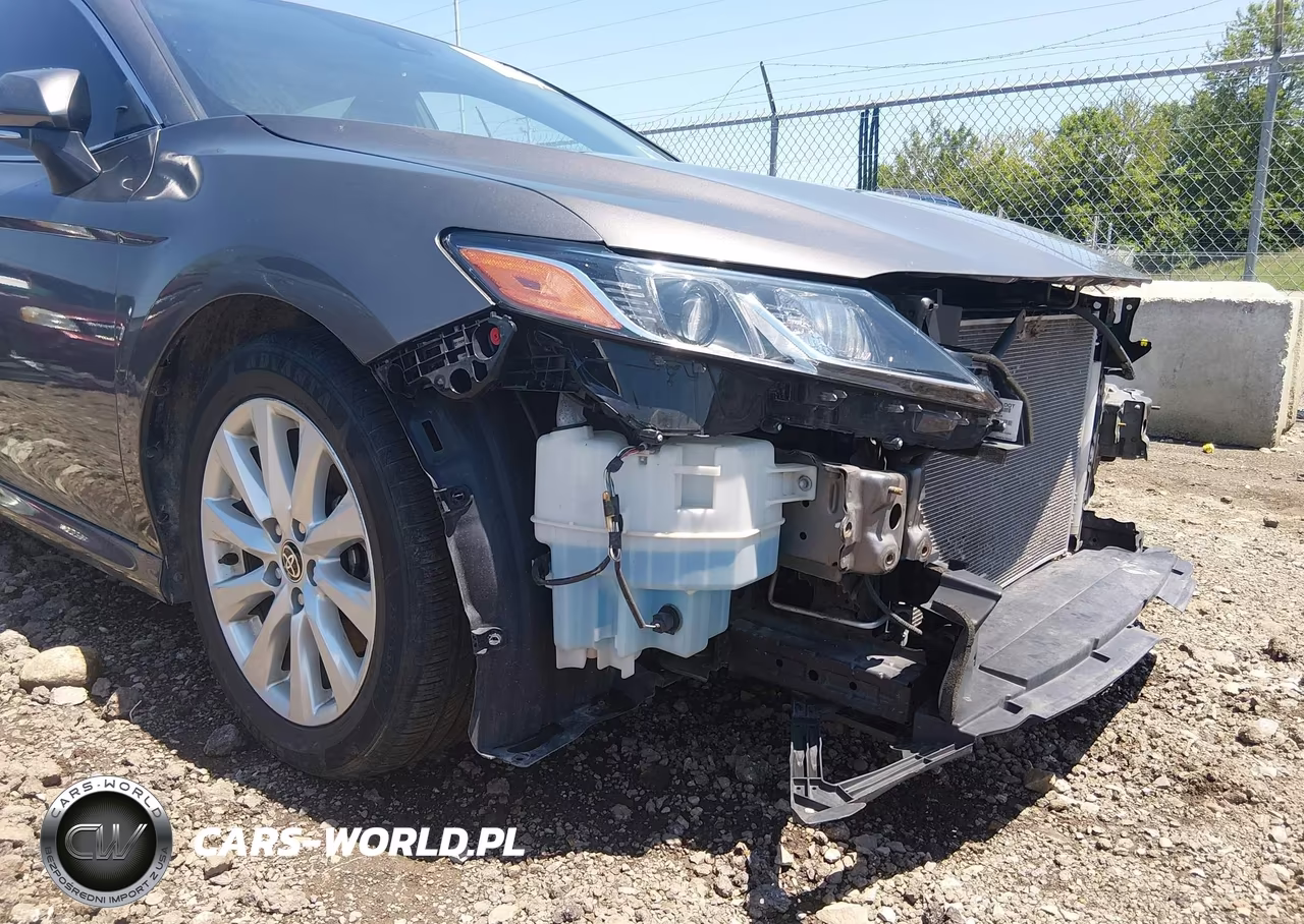 2020 Toyota Camry Le VIN:4T1L11AK4LU996072 - 22