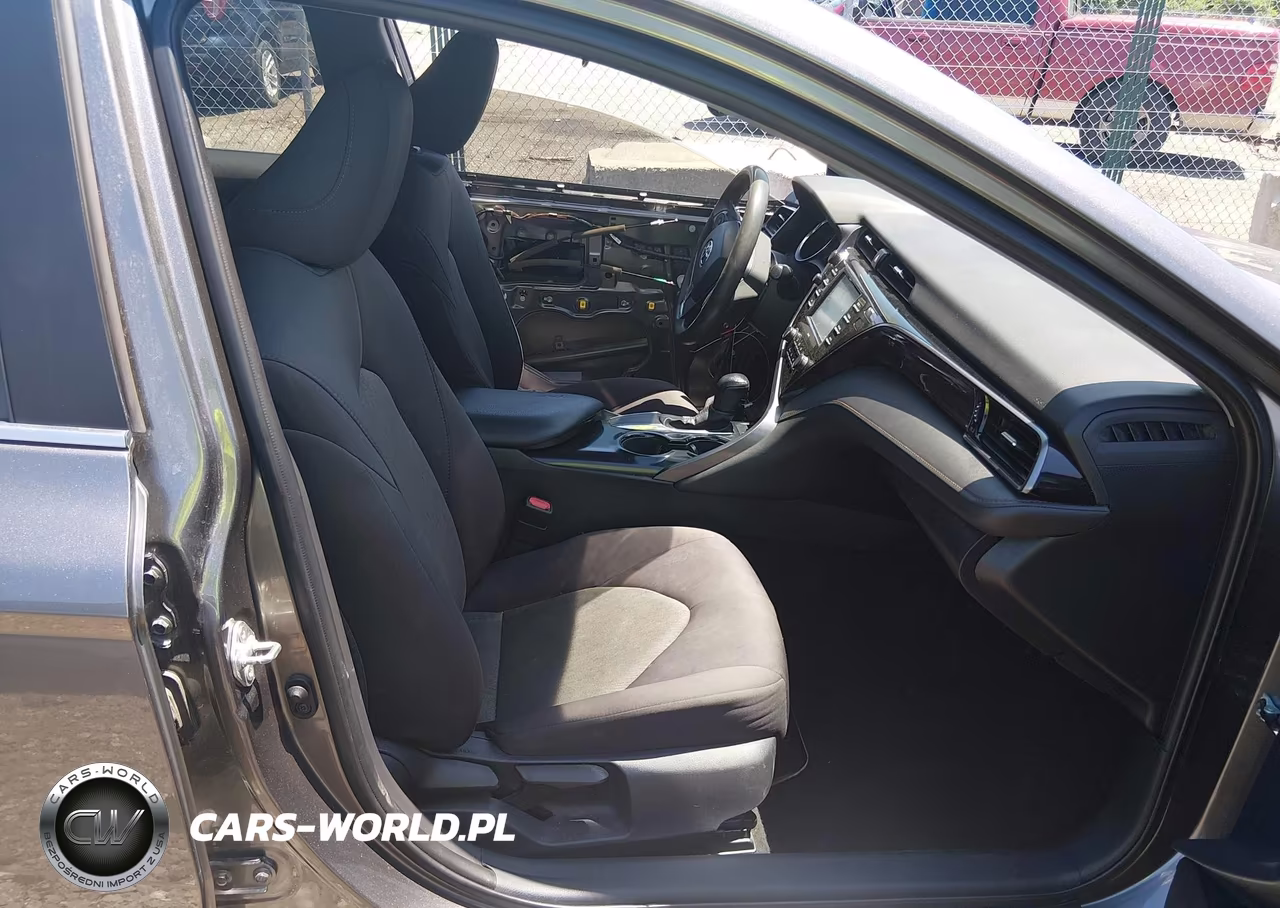 2020 Toyota Camry Le VIN:4T1L11AK4LU996072 - 5