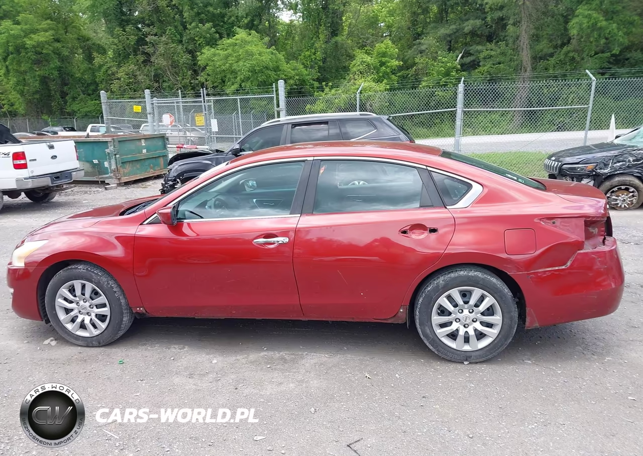 2015 Nissan Altima 2.5 S VIN:1N4AL3AP2FC476319 - 14