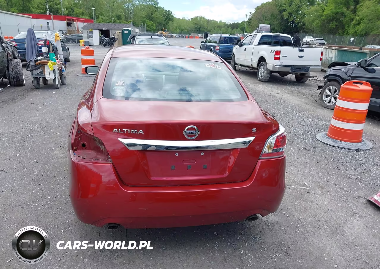 2015 Nissan Altima 2.5 S VIN:1N4AL3AP2FC476319 - 16