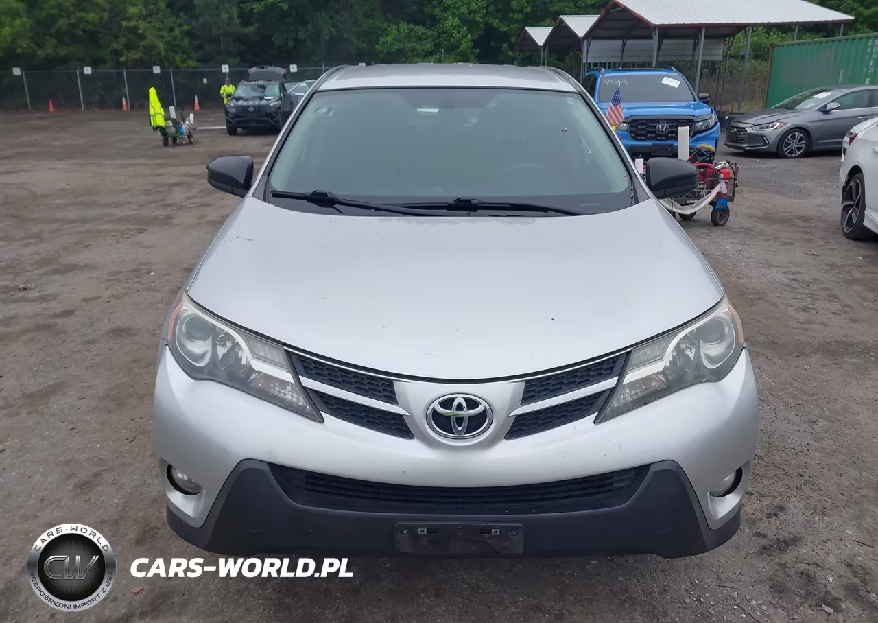 2015 Toyota Rav4 Le VIN:2T3BFREV6FW342976 - 13