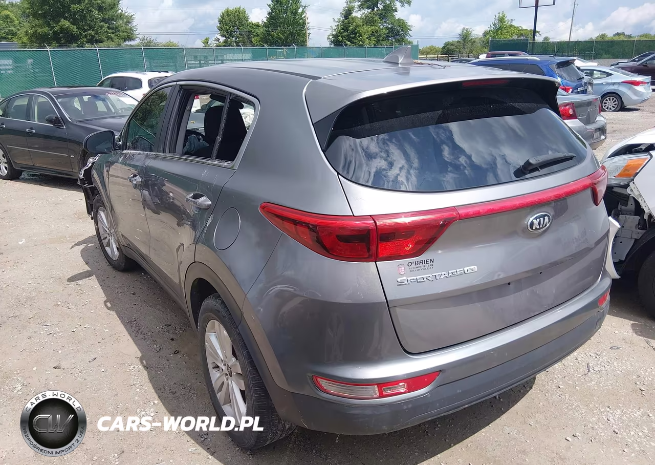 2018 Kia Sportage Lx VIN:KNDPM3AC9J7402105 - 3