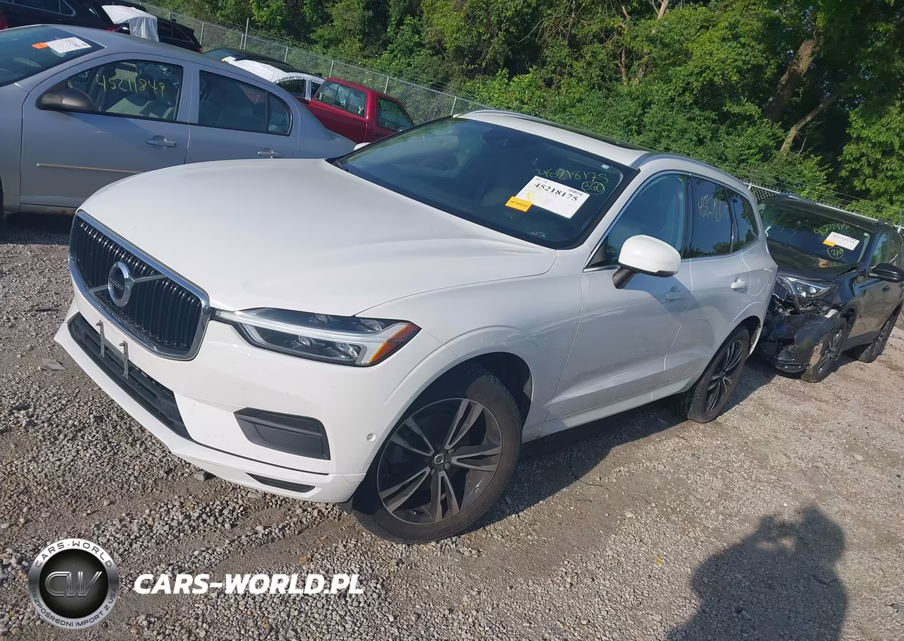 2018 Volvo Xc60 T5 Momentum VIN:YV4102RK0J1081983 - 2