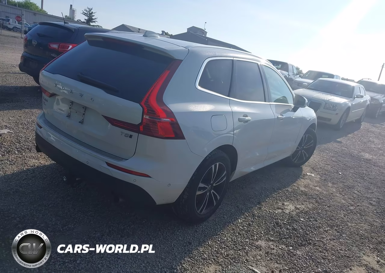 2018 Volvo Xc60 T5 Momentum VIN:YV4102RK0J1081983 - 4