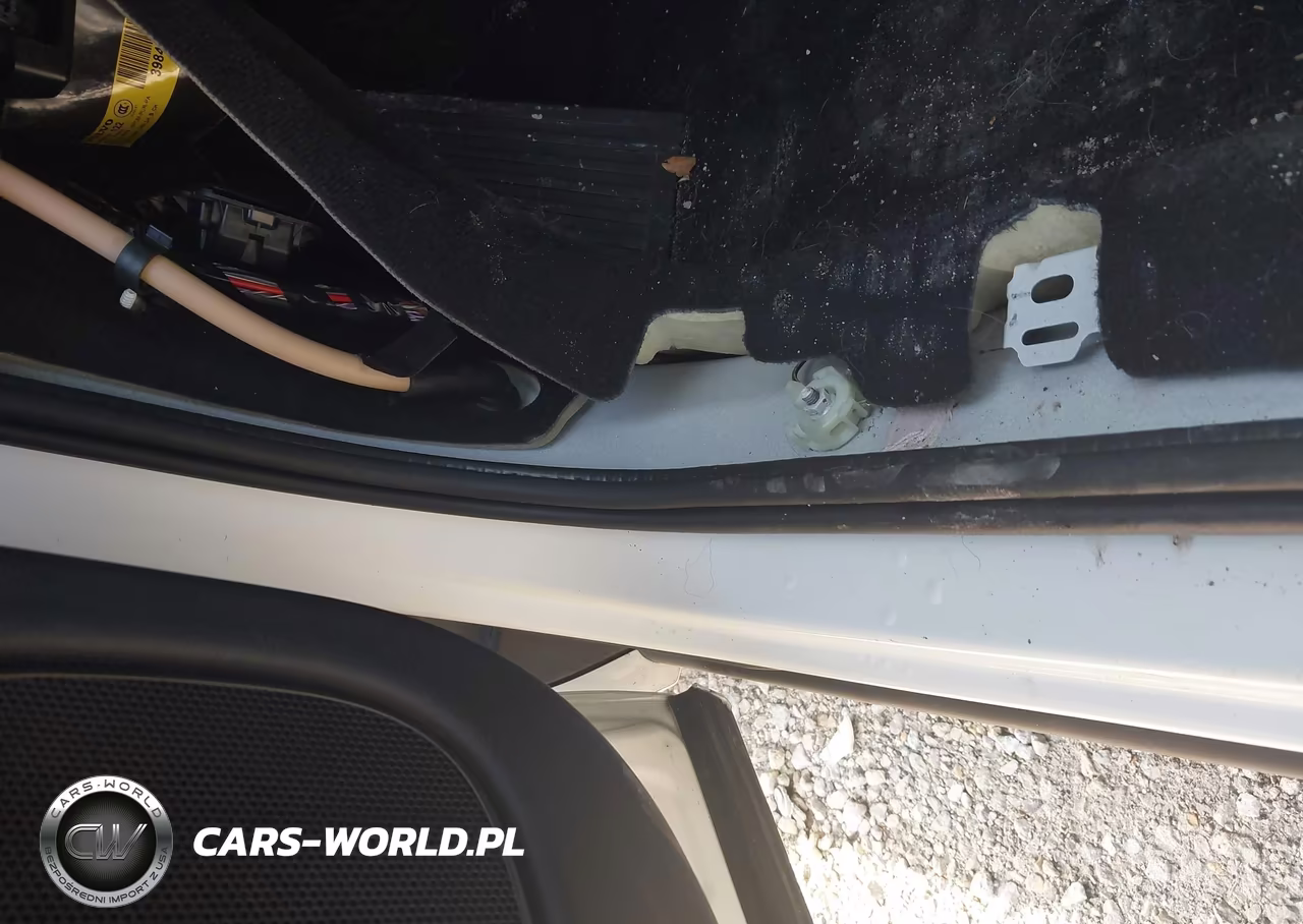 2018 Volvo Xc60 T5 Momentum VIN:YV4102RK0J1081983 - 6