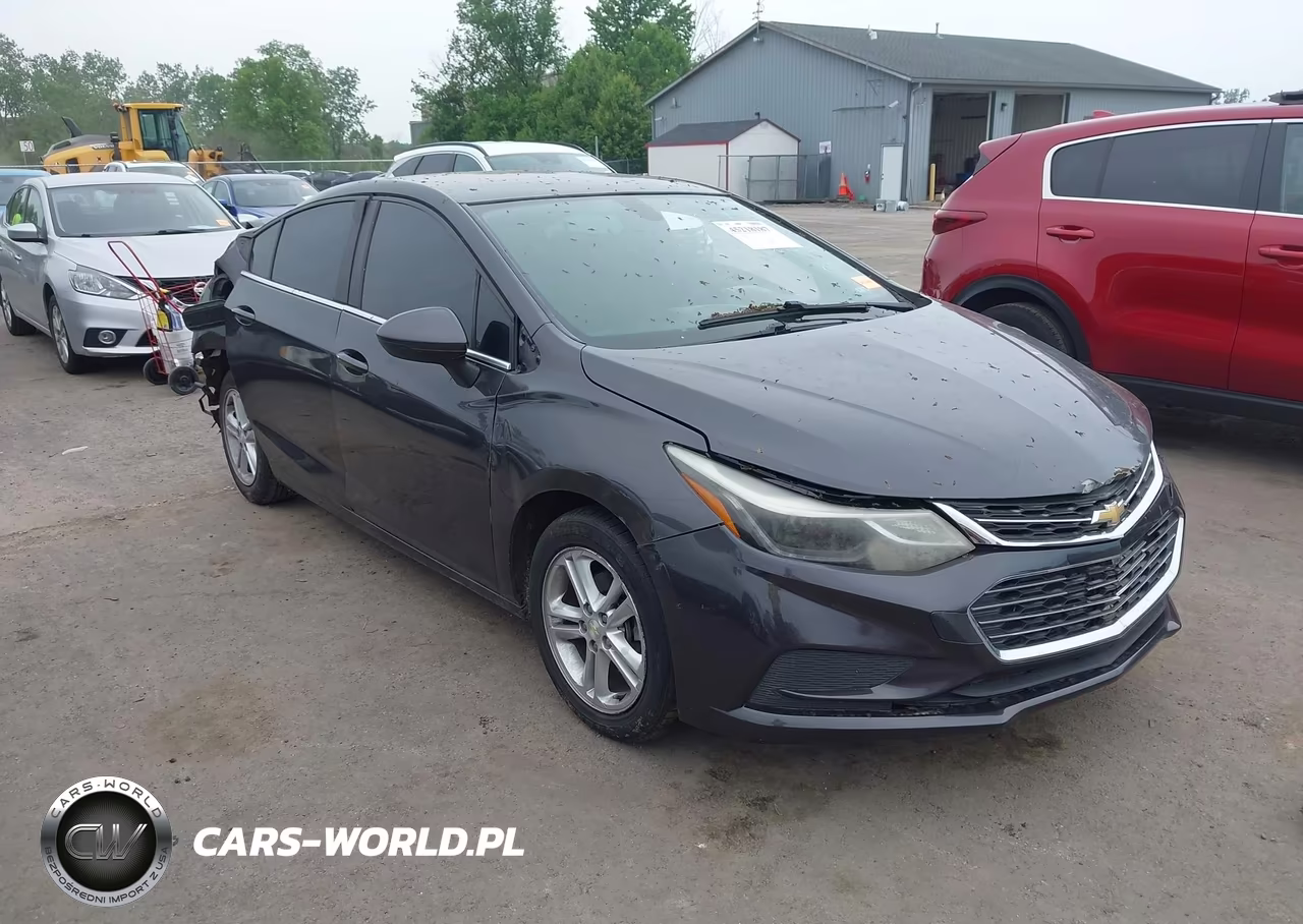 2016 Chevrolet Cruze Lt Auto – zdjęcie 1 z 16