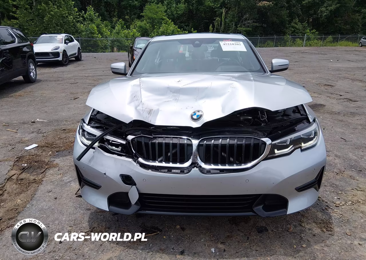 2019 BMW 330I VIN:WBA5R1C58KAK12907 - 12