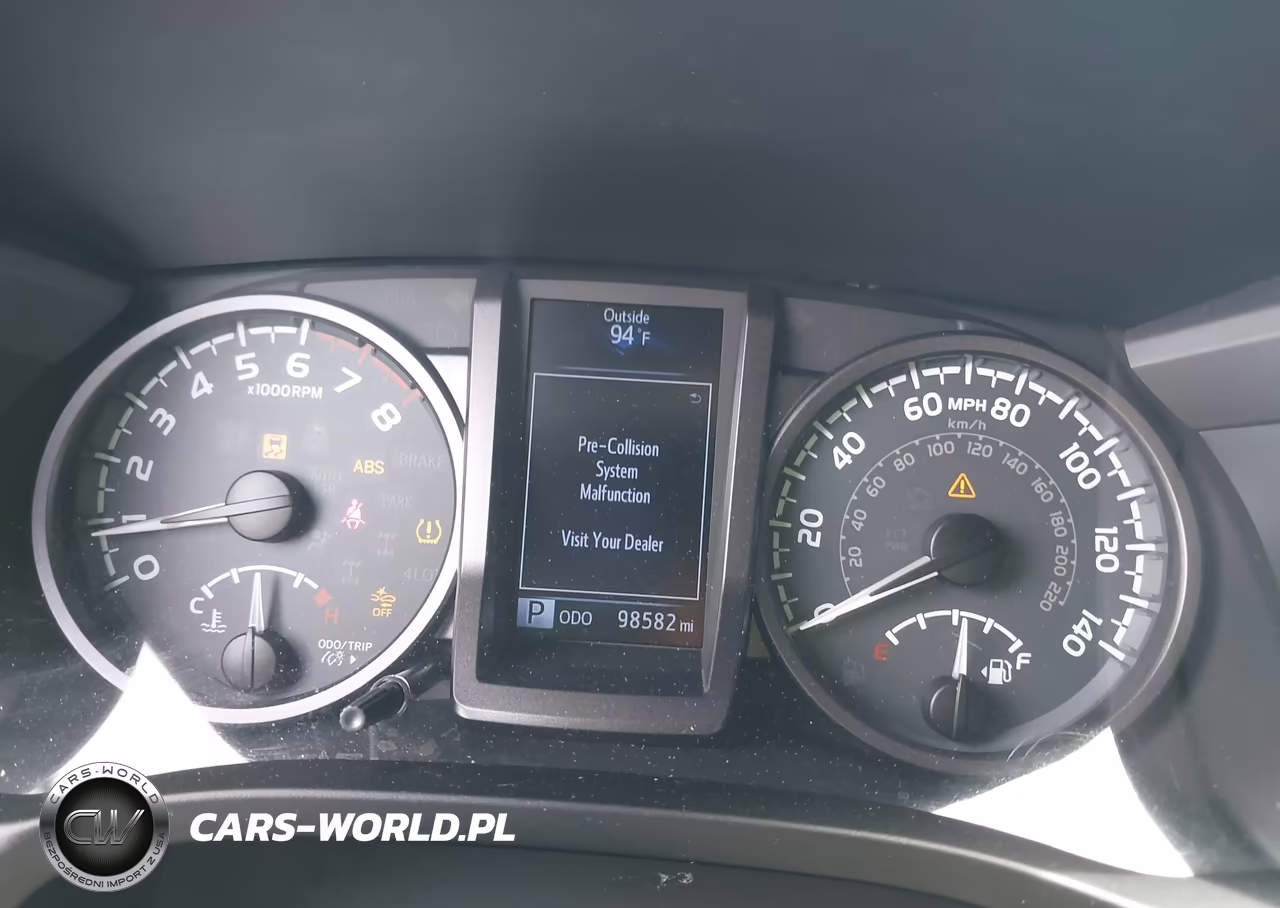 2018 Toyota Tacoma Trd Sport VIN:3TMCZ5AN7JM128325 - 7
