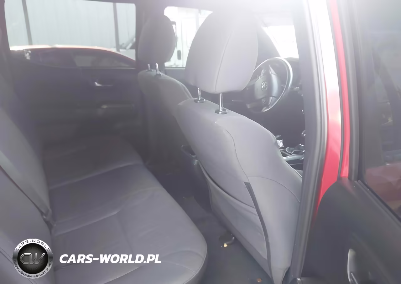 2018 Toyota Tacoma Trd Sport VIN:3TMCZ5AN7JM128325 - 8