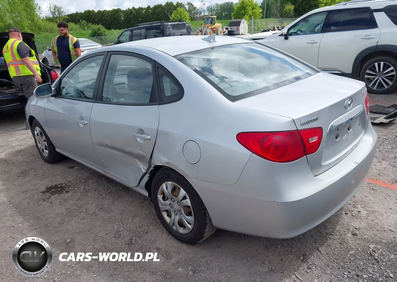 2010 Hyundai Elantra Gls VIN:KMHDU4AD7AU188682 - 3