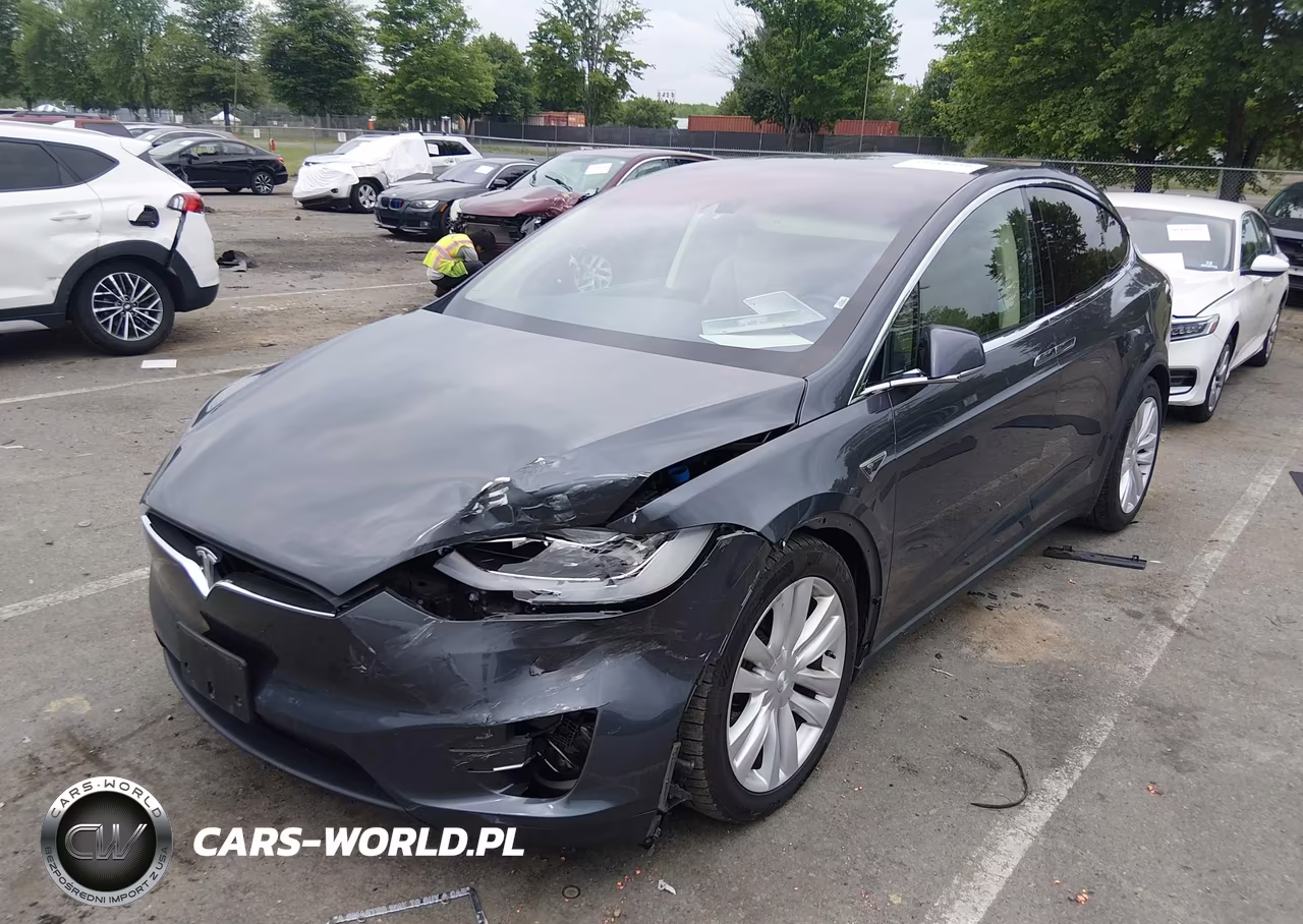 2016 Tesla Model X 75D-P100D-P90D VIN:5YJXCBE45GF006563 - 2