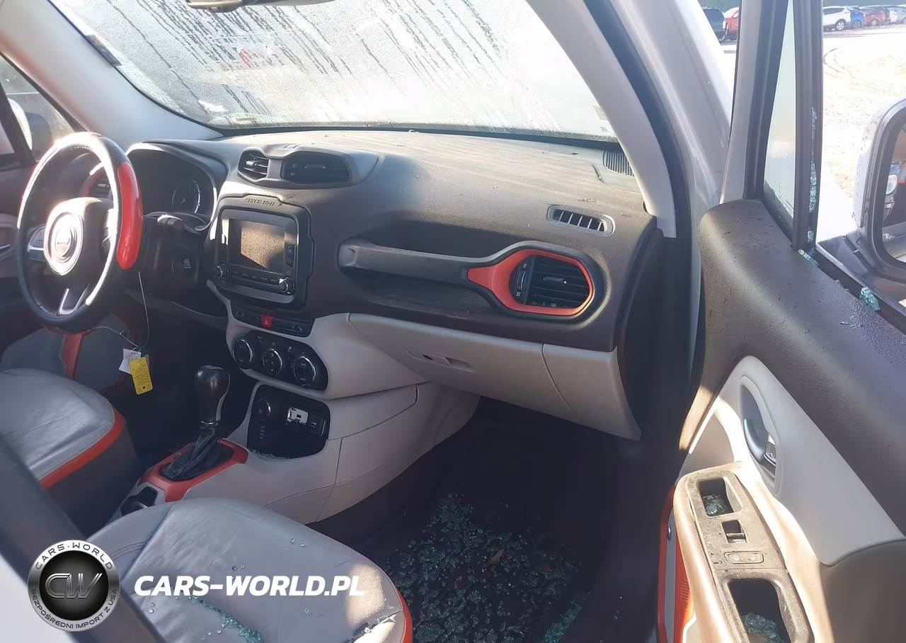 2016 Jeep Renegade Limited VIN:ZACCJBDT3GPE30345 - 5