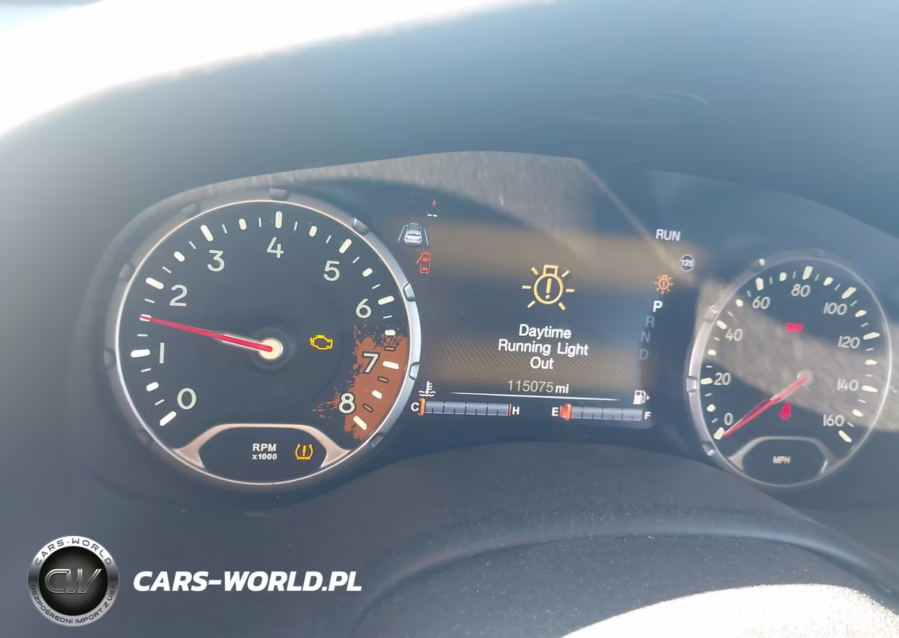 2016 Jeep Renegade Limited VIN:ZACCJBDT3GPE30345 - 7