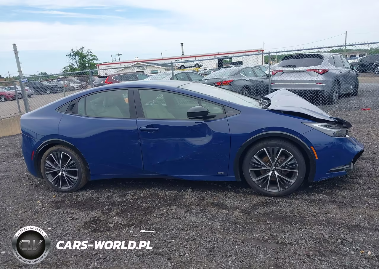 2023 Toyota Prius Xle Awd-E VIN:JTDADABU8P3000562 - 13