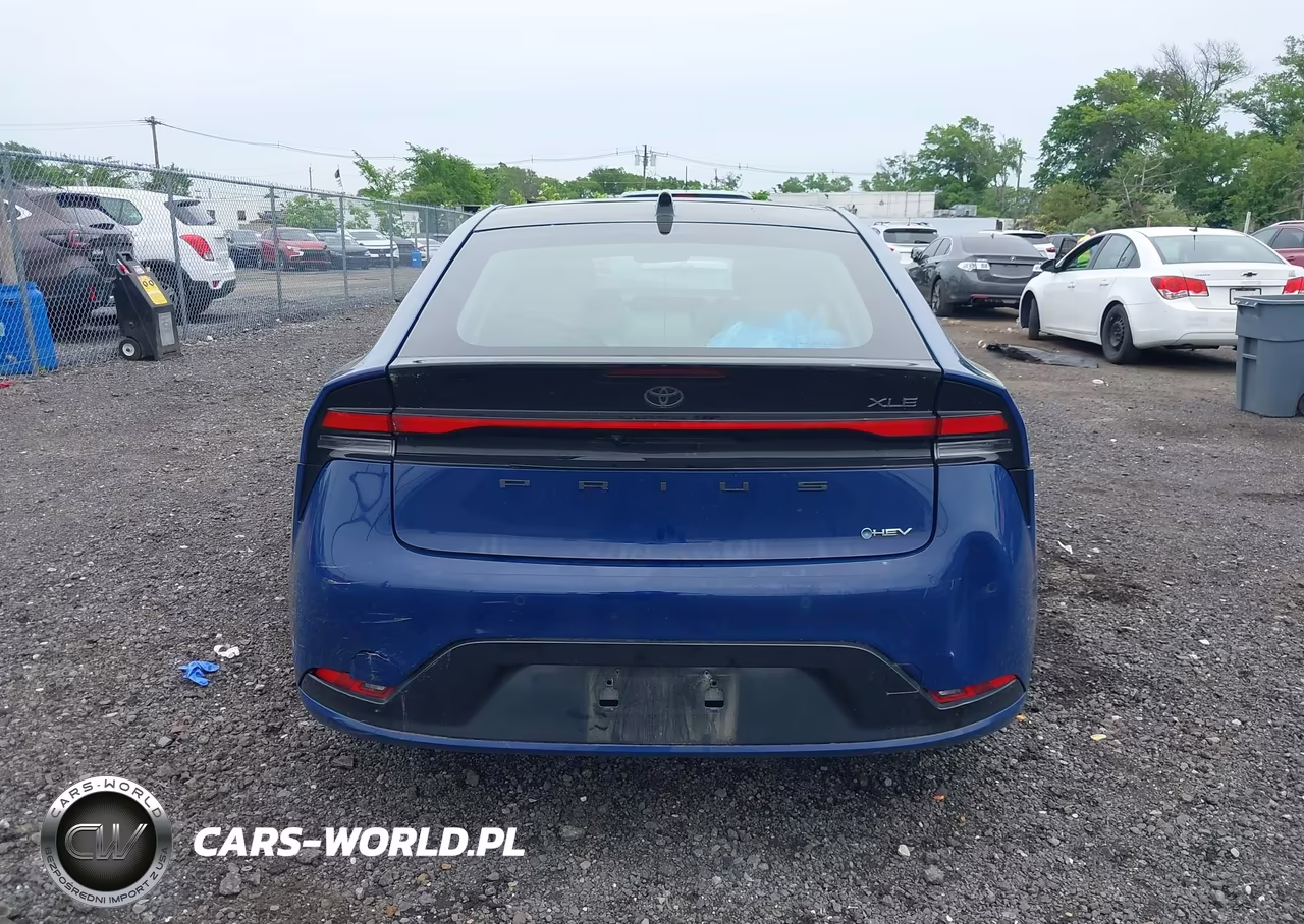 2023 Toyota Prius Xle Awd-E VIN:JTDADABU8P3000562 - 16