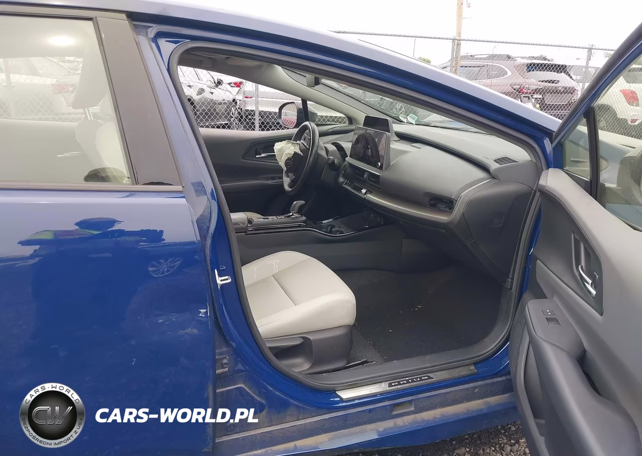 2023 Toyota Prius Xle Awd-E VIN:JTDADABU8P3000562 - 5