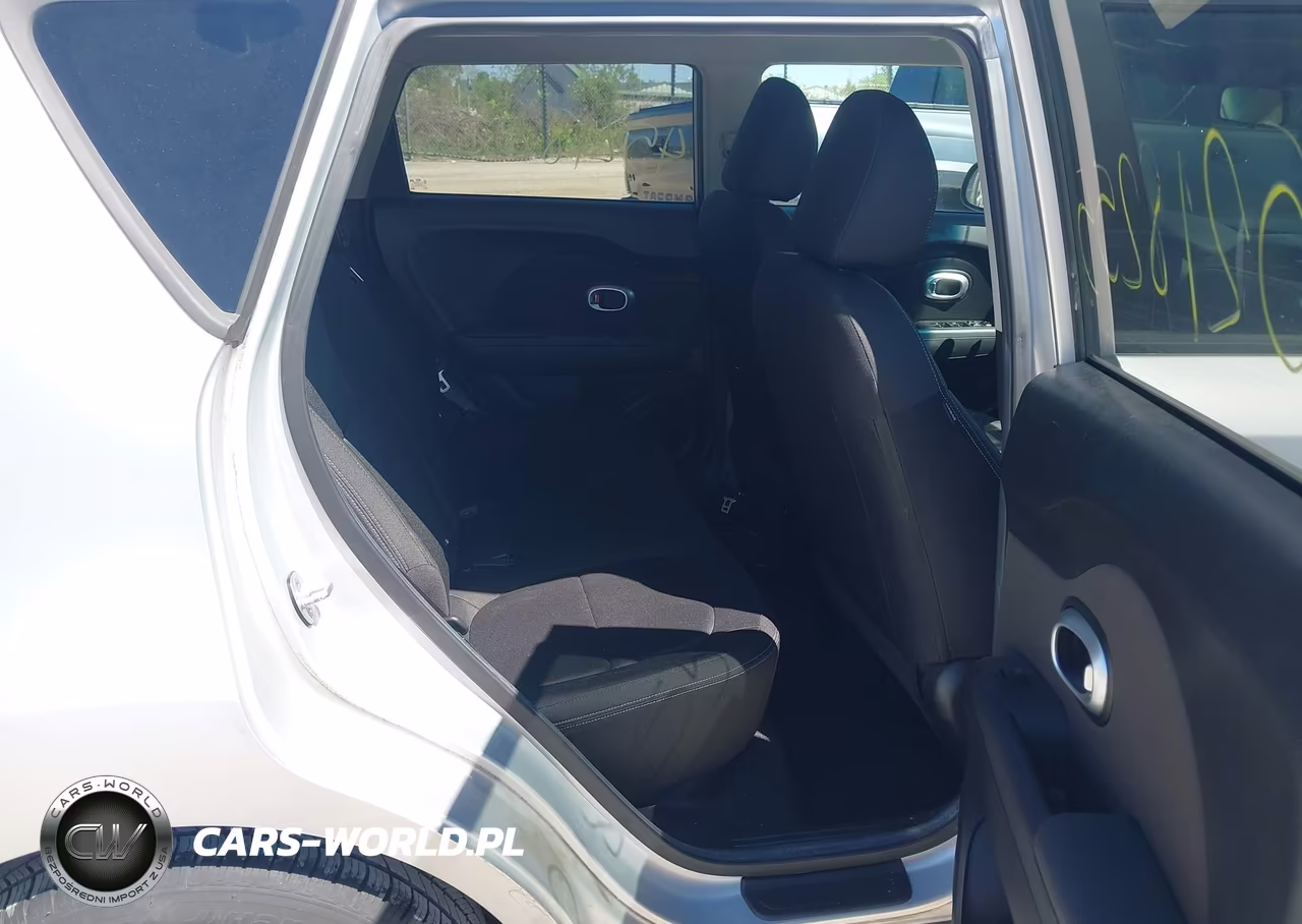 2016 Kia Soul VIN:KNDJN2A26G7852307 - 8