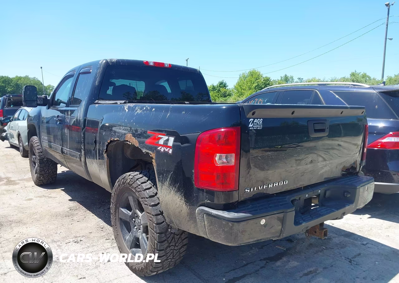 2012 Chevrolet Silverado 1500 Lt VIN:1GCRKSE77CZ338028 - 3