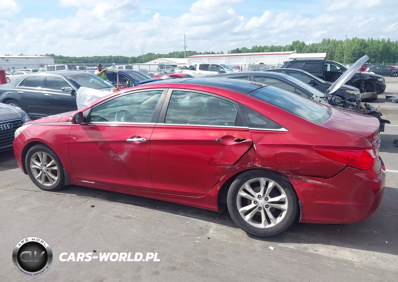 2013 Hyundai Sonata Limited VIN:5NPEC4AC8DH734116 - 14