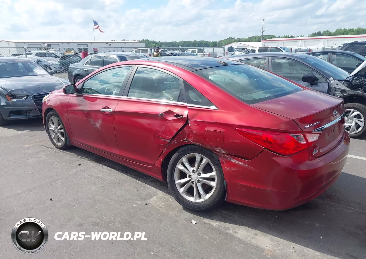 2013 Hyundai Sonata Limited VIN:5NPEC4AC8DH734116 - 3