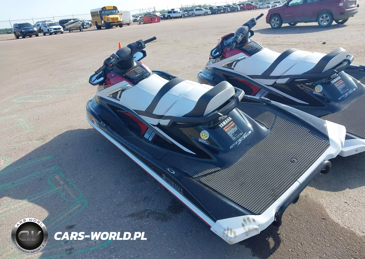 2018 Yamaha Vx Limited VIN:YAMA4243E818 - 3