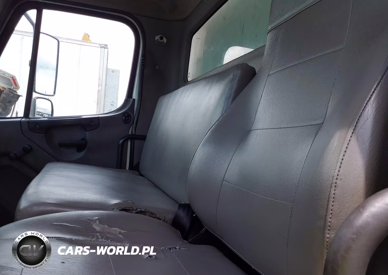 2018 Freightliner M2 106 VIN:3ALACWFC2JDKA1665 - 7