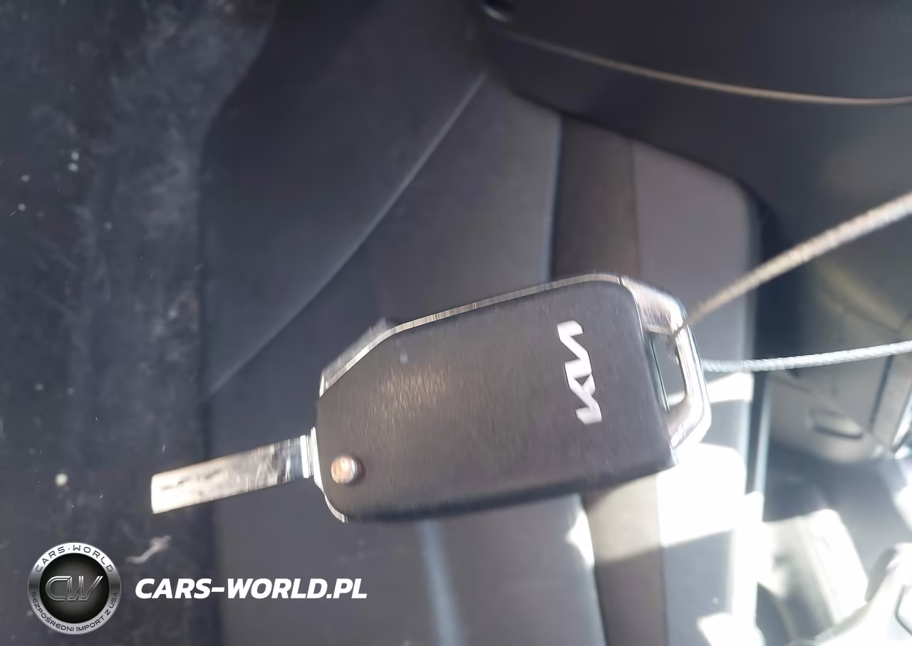 2022 Kia Forte Lxs VIN:3KPF24AD9NE466960 - 11