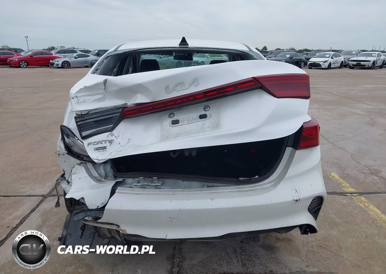 2022 Kia Forte Lxs VIN:3KPF24AD9NE466960 - 16