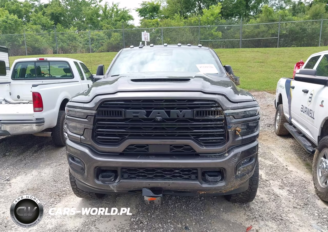 2025 Ram 2500 Laramie 4X4 6'4 Box VIN:3C63R5NL0SG507022 - 12