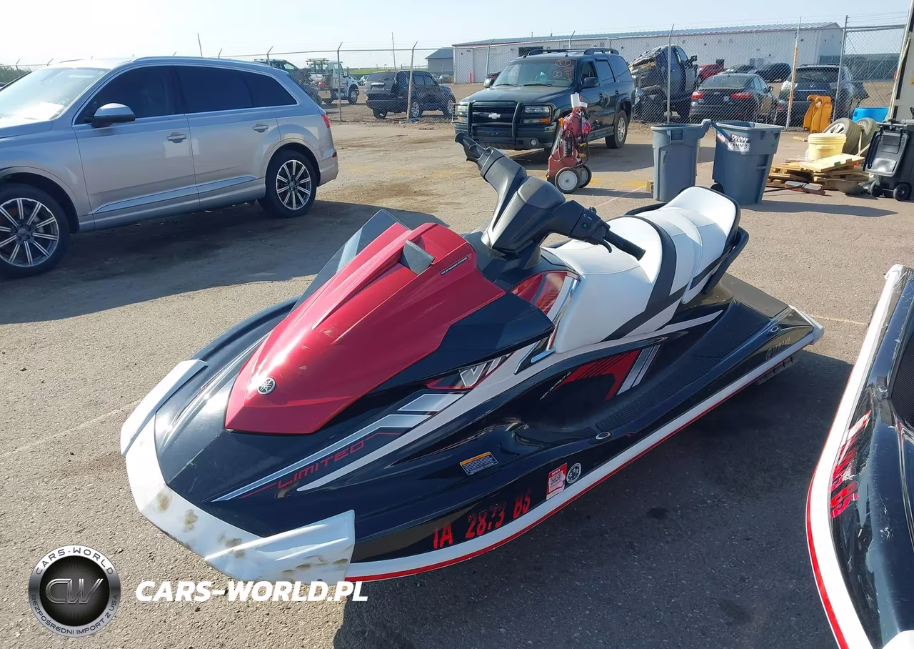 2018 Yamaha Vx Limited VIN:YAMA4242E818 - 2