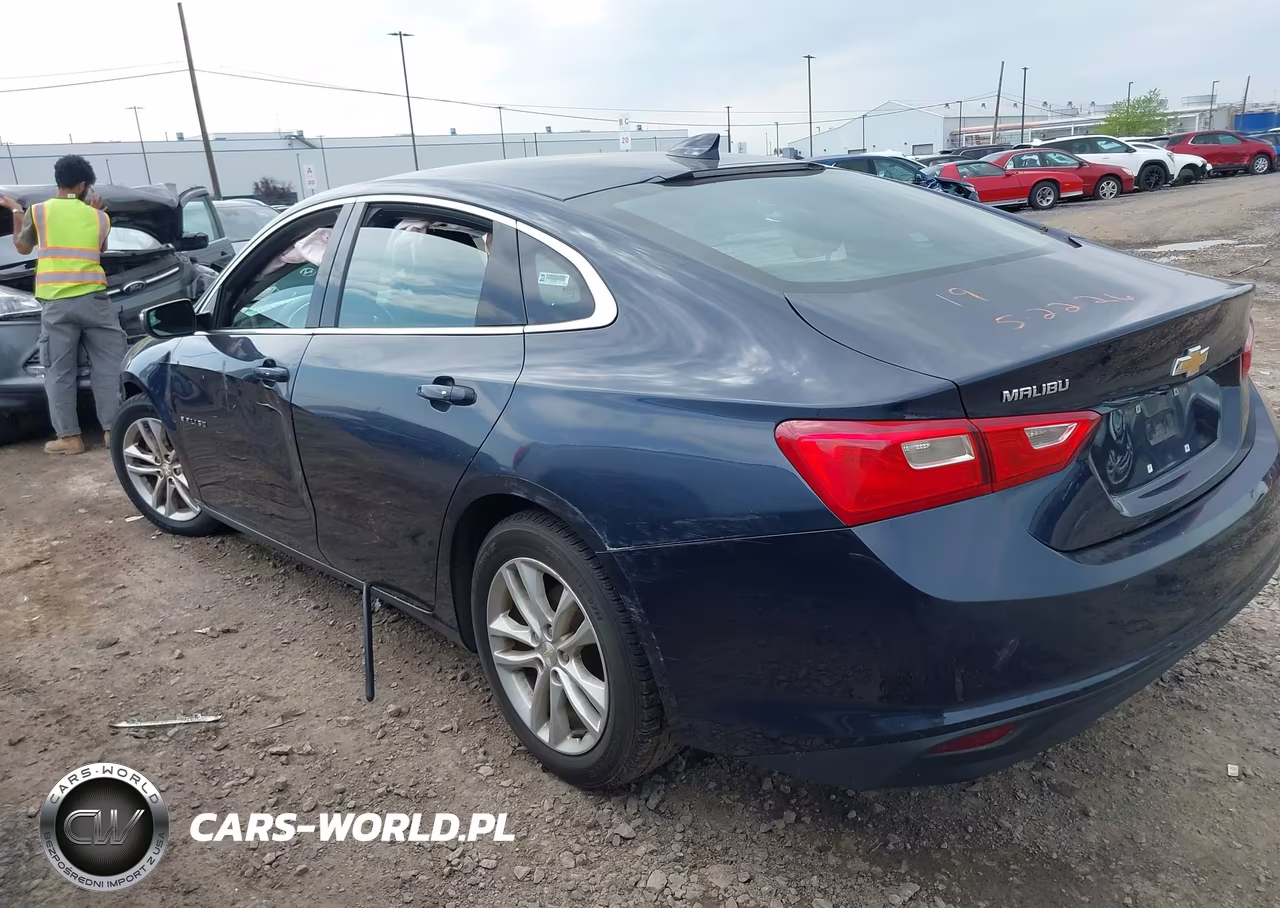 2018 Chevrolet Malibu Lt VIN:1G1ZD5STXJF181034 - 3