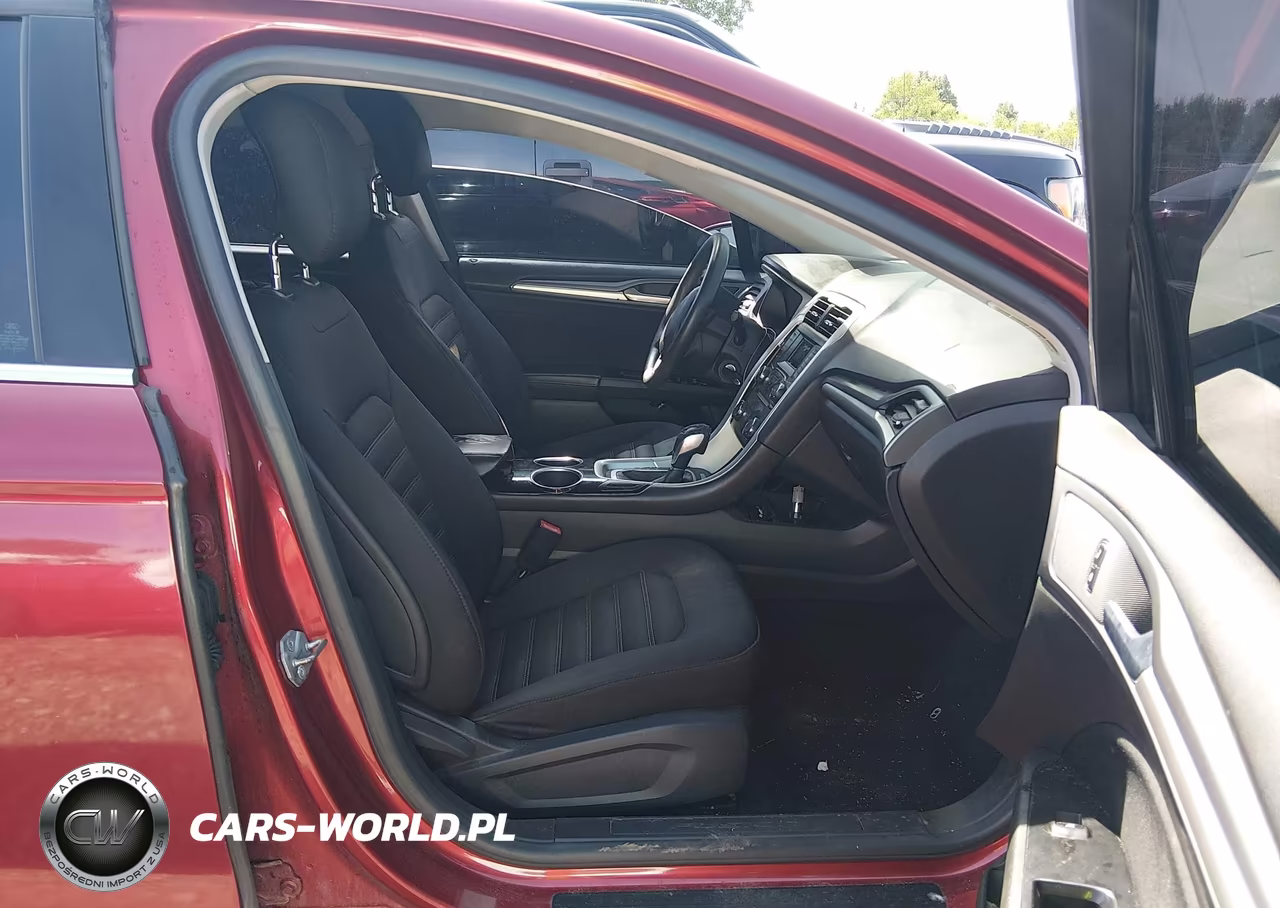 2014 Ford Fusion Se VIN:3FA6P0HD9ER134547 - 5