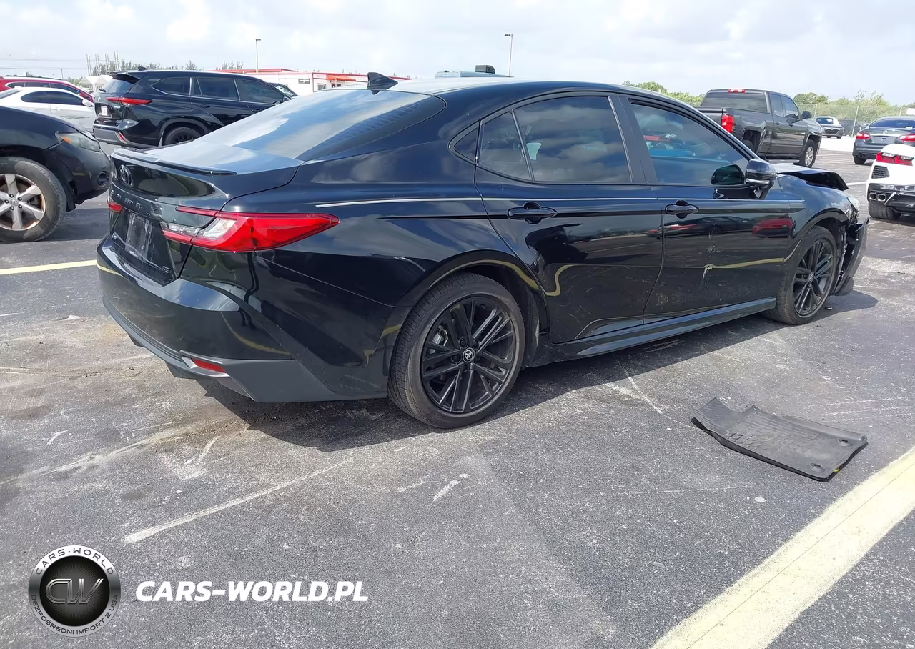 2025 Toyota Camry Se VIN:4T1DAACK0SU204287 - 4