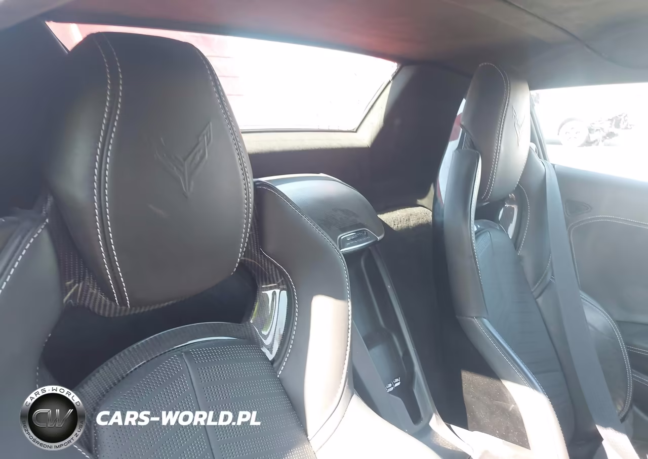 2025 Chevrolet Corvette Stingray Rwd 3Lt VIN:1G1YC3D40S5103880 - 8