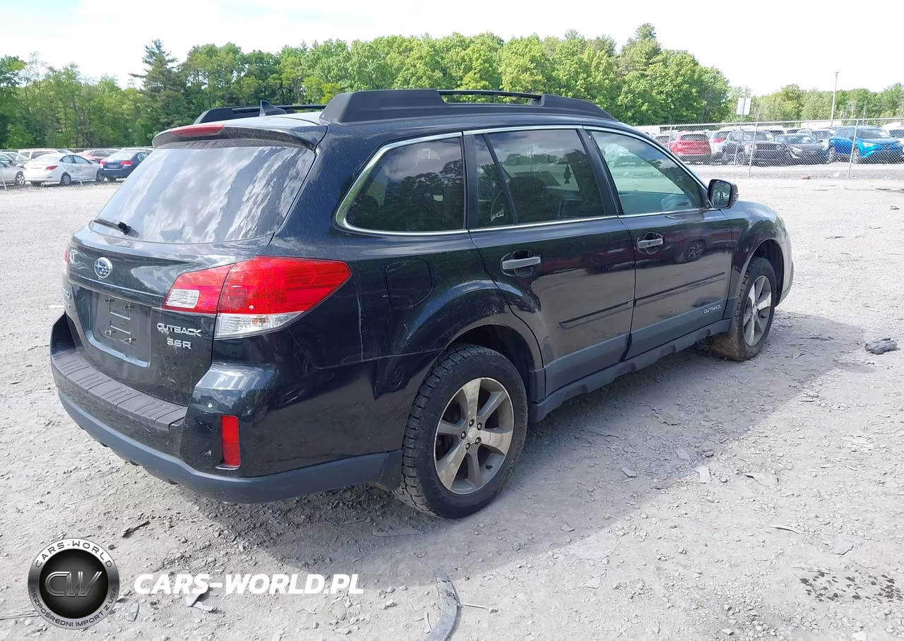 2013 Subaru Outback 3.6R Limited VIN:4S4BRDSC7D2311055 - 4