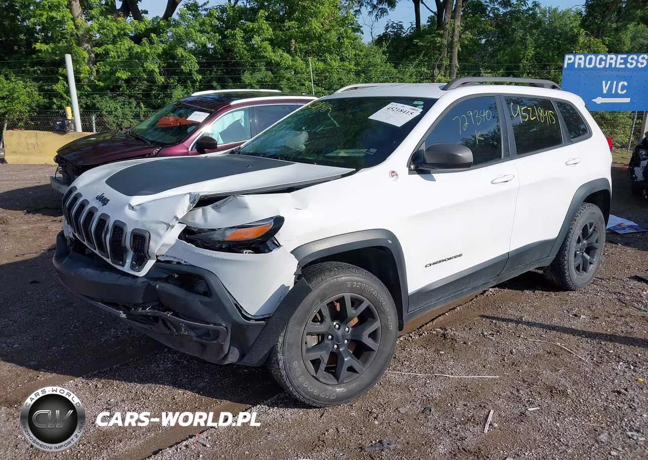 2015 Jeep Cherokee Trailhawk VIN:1C4PJMBS8FW729340 - 2
