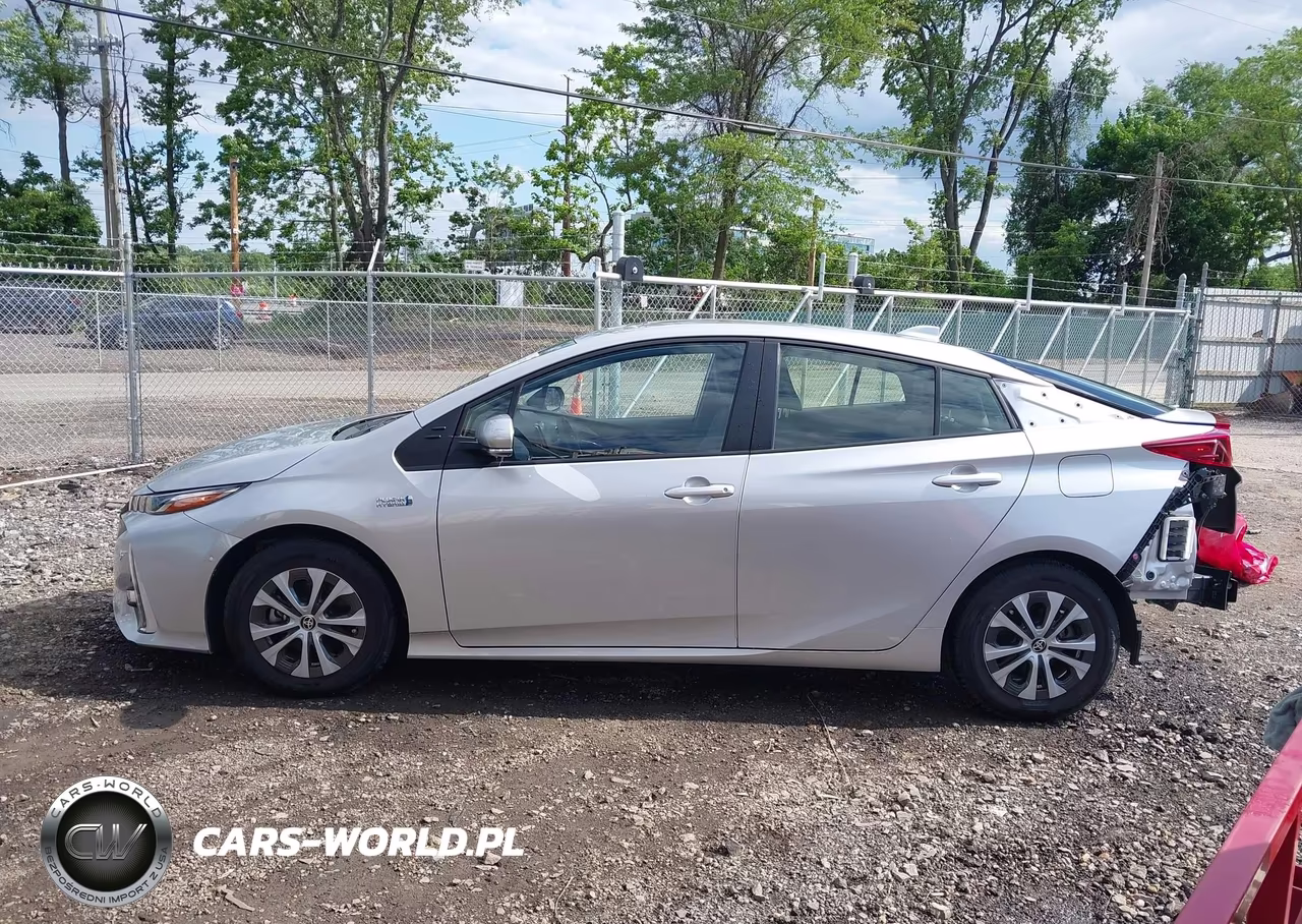 2022 Toyota Prius Prime Limited VIN:JTDKAMFP9N3227971 - 15
