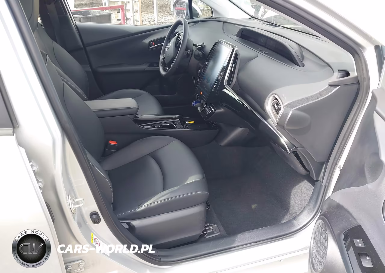 2022 Toyota Prius Prime Limited VIN:JTDKAMFP9N3227971 - 5