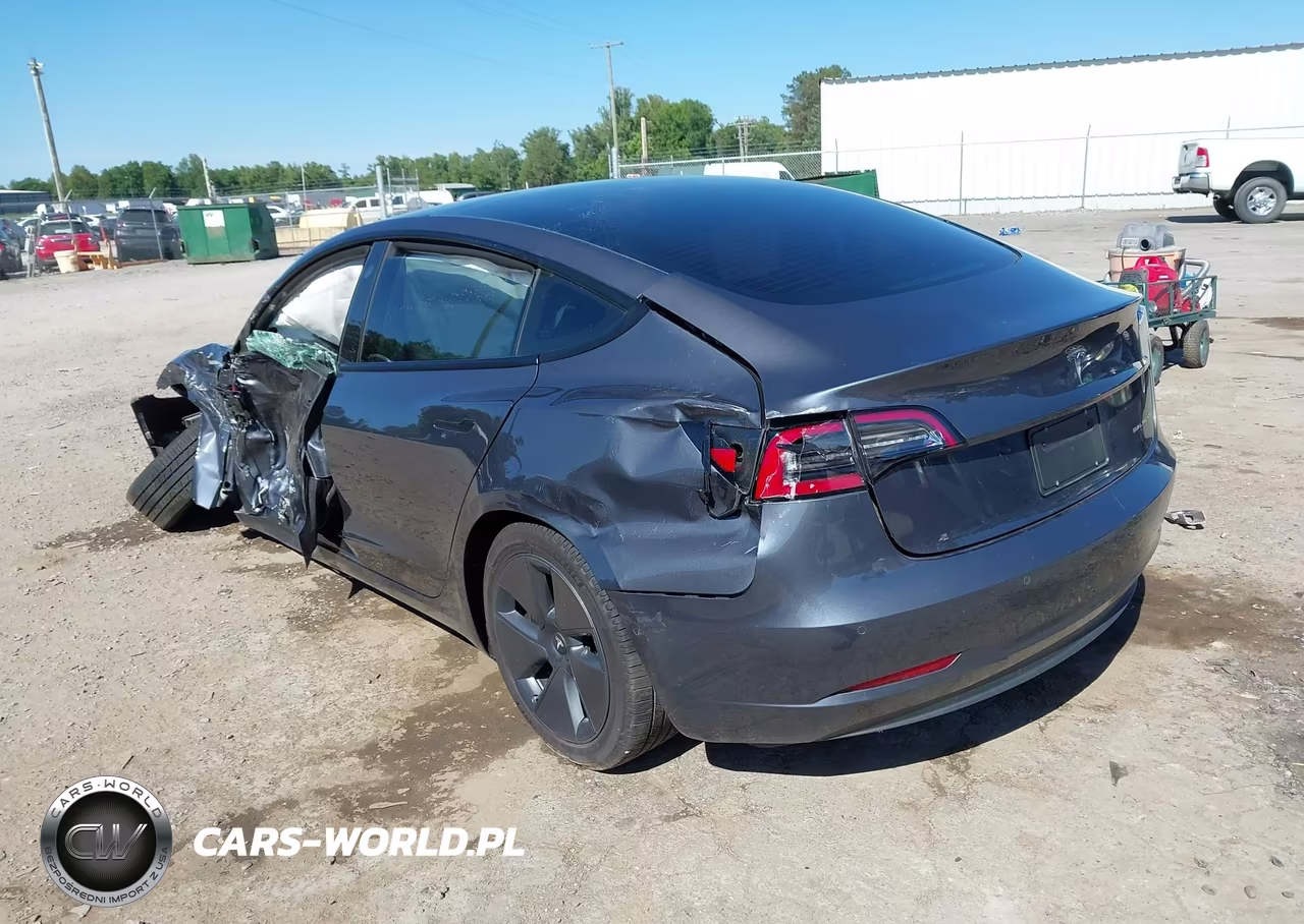 2022 Tesla Model 3 Long Range Dual Motor All-Wheel Drive VIN:5YJ3E1EB3NF168903 - 3